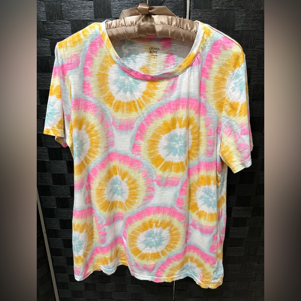 Crown and Ivy tie dyed tshirt